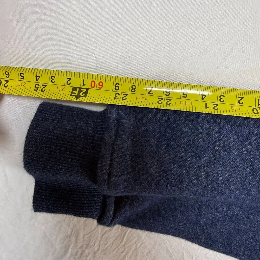 Fabletics Navy Heather Pullover Hoodie Feather Logo Size M (Estimated)